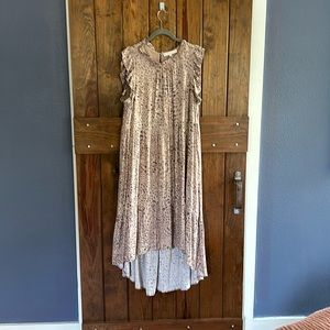 Karlie Maxi dress